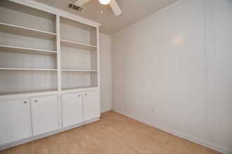 6411 Teal Run Dr in Houston, TX - Building Photo - Building Photo