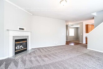 17220 Cambridge Woods Ct in Charlotte, NC - Foto de edificio - Building Photo