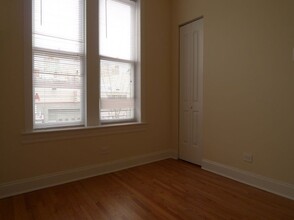 5626 N Broadway St, Unit 3 in Chicago, IL - Building Photo - Building Photo