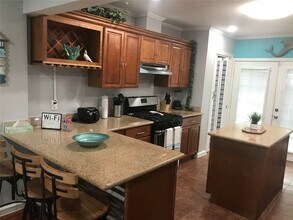 2319 56th St in Galveston, TX - Building Photo - Building Photo