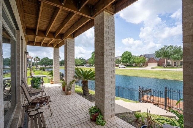 property at 3010 Blue Lagoon Ct