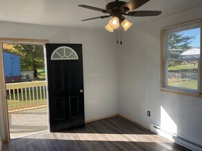 238 Wetzel St in New Martinsville, WV - Building Photo - Building Photo