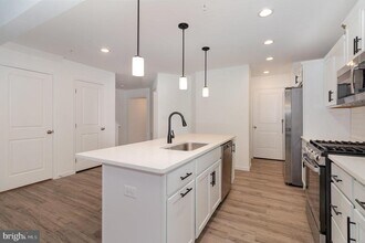 104 Emma Cir in Harrisburg, PA - Building Photo - Building Photo