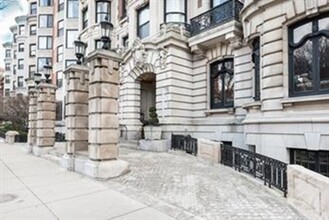 390 Commonwealth Ave in Boston, MA - Building Photo - Building Photo