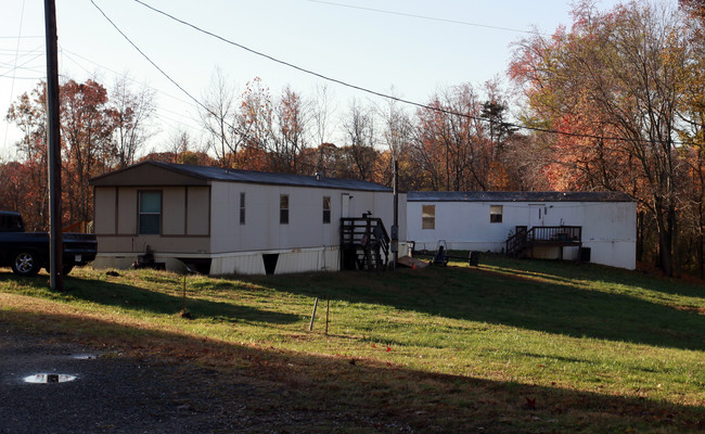 4006 White Hall Rd in King George, VA - Building Photo - Building Photo