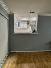 10126 Muroc St in Bellflower, CA - Building Photo - Building Photo