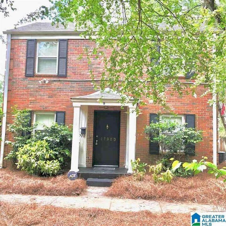 1790 Valley Ave in Homewood, AL - Building Photo