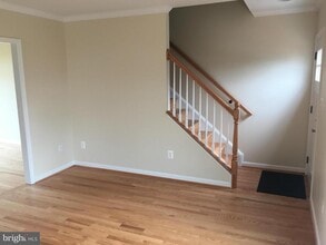 8904 Cherry St in Manassas, VA - Building Photo - Building Photo