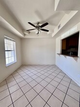 1000 Ranchway Dr in Laredo, TX - Building Photo - Building Photo