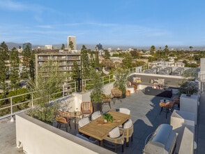 The Spaulding in Los Angeles, CA - Foto de edificio - Building Photo