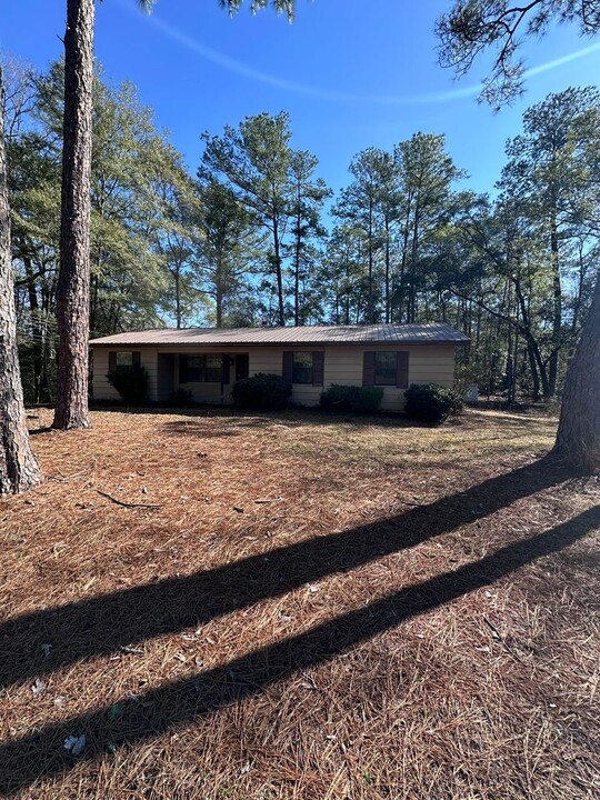 222 Myrtle St in Daleville, AL - Building Photo