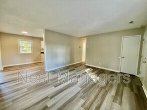 5985 McDonald Rd in Parkton, NC - Building Photo - Building Photo