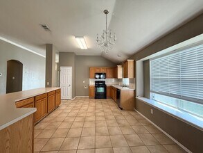 6716 Spencer Dr in Arlington, TX - Building Photo - Building Photo