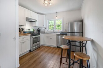 0 Indian Neck Ave in Branford, CT - Building Photo - Building Photo