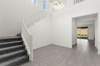 767 Tallgrass St in Las Vegas, NV - Foto de edificio - Building Photo