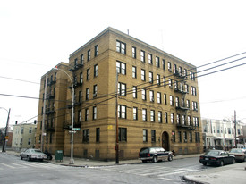 1868 Holland Ave Apartments