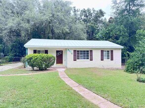 3916 Cates Ave in Tallahassee, FL - Building Photo - Building Photo