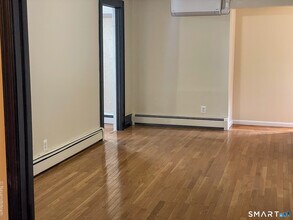 155 Bouton St in Norwalk, CT - Building Photo - Building Photo