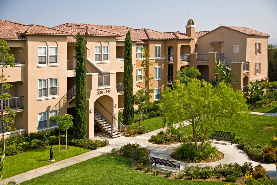 Quail Hill Apartment Homes in Irvine, CA - Building Photo