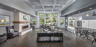 Stonemeadow Farms in Bothell, WA - Building Photo