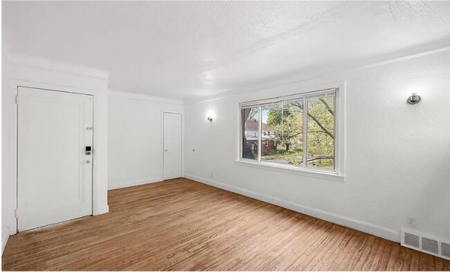 5900 Lenox St in Detroit, MI - Building Photo - Building Photo