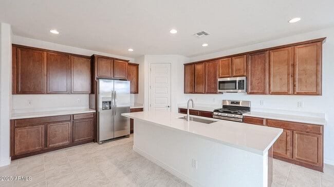 25095 N 171st Ave in Surprise, AZ - Building Photo - Building Photo