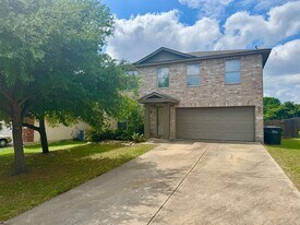 398 Paddington Dr in Kyle, TX - Building Photo