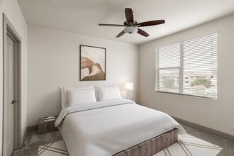 Harper in Tempe, AZ - Foto de edificio - Building Photo