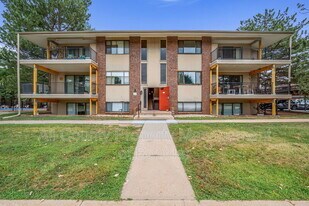 600 Manhattan Dr in Boulder, CO - Building Photo
