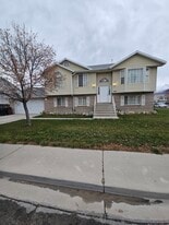 1442 W 730 S in Orem, UT - Building Photo