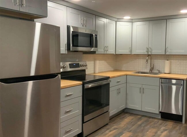 23 Stephen Rd in Dover Plains, NY - Building Photo - Building Photo