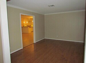 10429 Moorberry Ln in Houston, TX - Building Photo - Building Photo