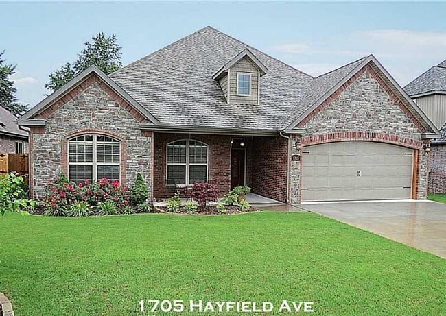 property at 1705 SW Hayfield Ave