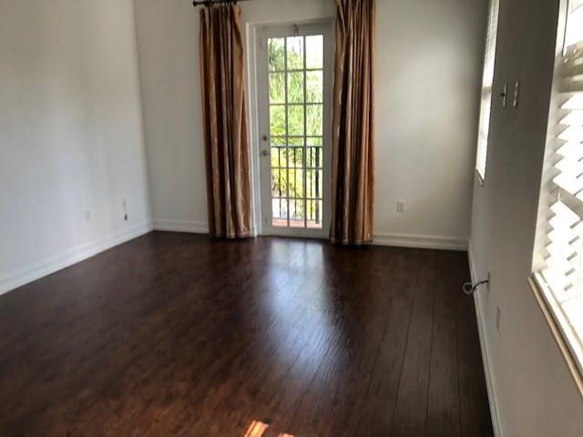 6903 Julia Gardens Dr in Coconut Creek, FL - Building Photo - Building Photo
