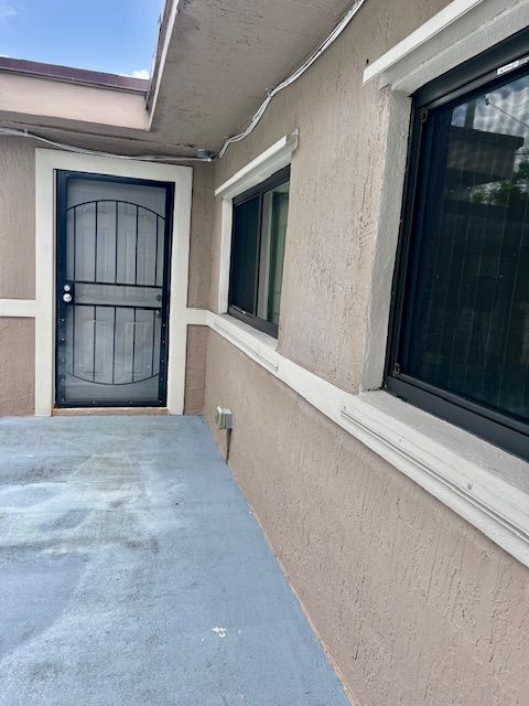 3760 NW 197th St in Miami Gardens, FL - Building Photo - Building Photo