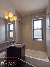 2838 W Palmer St, Unit 310 in Chicago, IL - Building Photo - Building Photo
