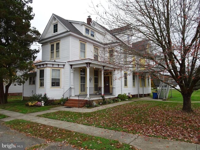 property at 200 Jefferson St