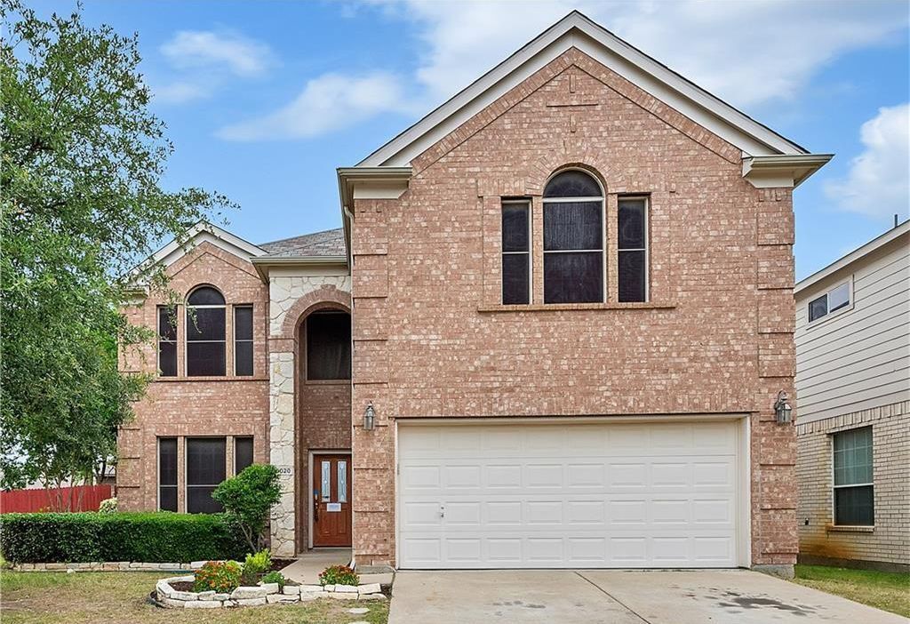 10020 Chadbourne Rd in Fort Worth, TX - Building Photo