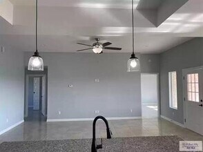 2933 Zeb Dr in Brownsville, TX - Building Photo - Building Photo
