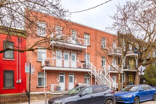 5502-5518 2E Av in Montréal, QC - Building Photo