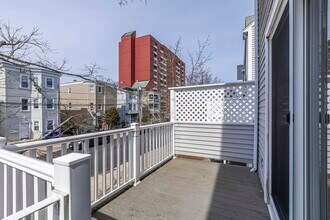 948 Broadway in Chelsea, MA - Building Photo - Building Photo