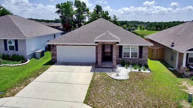 property at 5645 Guinevere Ln