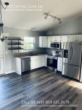 3070 Cattail Cove Ln in Burlington, KY - Building Photo - Building Photo