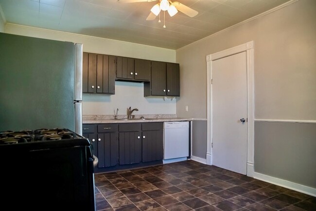 51 Colfax St NE in Grand Rapids, MI - Building Photo - Building Photo