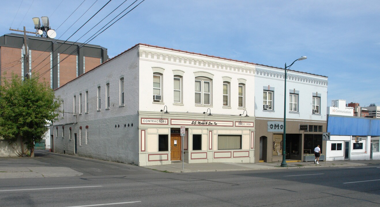 210 S Washington St in Spokane, WA - Building Photo