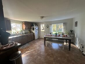 57 Valley Rd in Southampton, MA - Building Photo - Building Photo