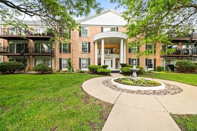 property at 5300 Carriage Way Dr