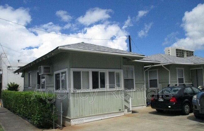 property at 839 McCully St