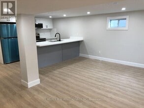 277 34th St in Hamilton, ON - Building Photo - Building Photo