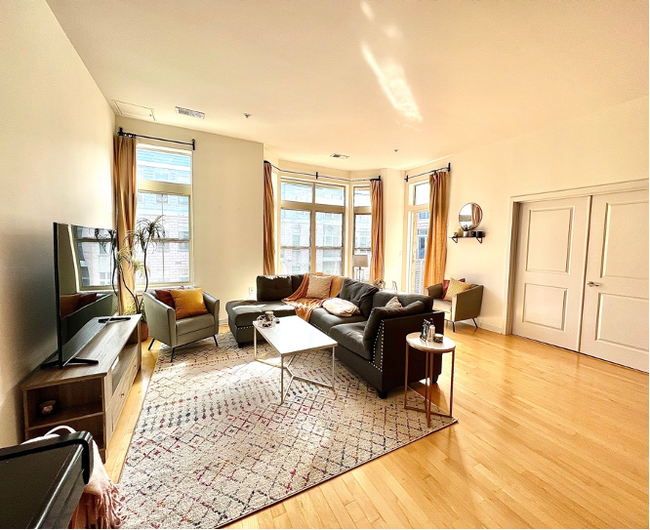 property at 1209 N Charles St